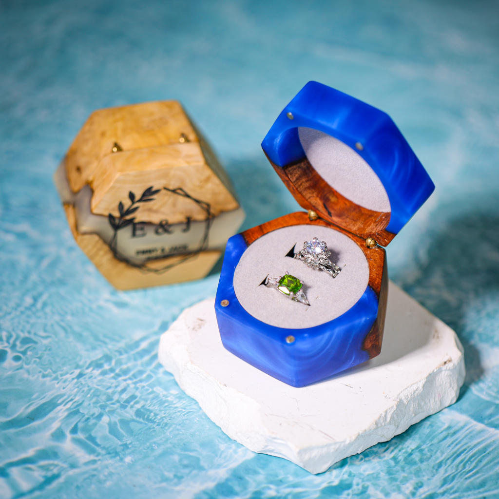 Custom Hexagon Double Ring Box 1 Custom Color 2 Slots Ring Box