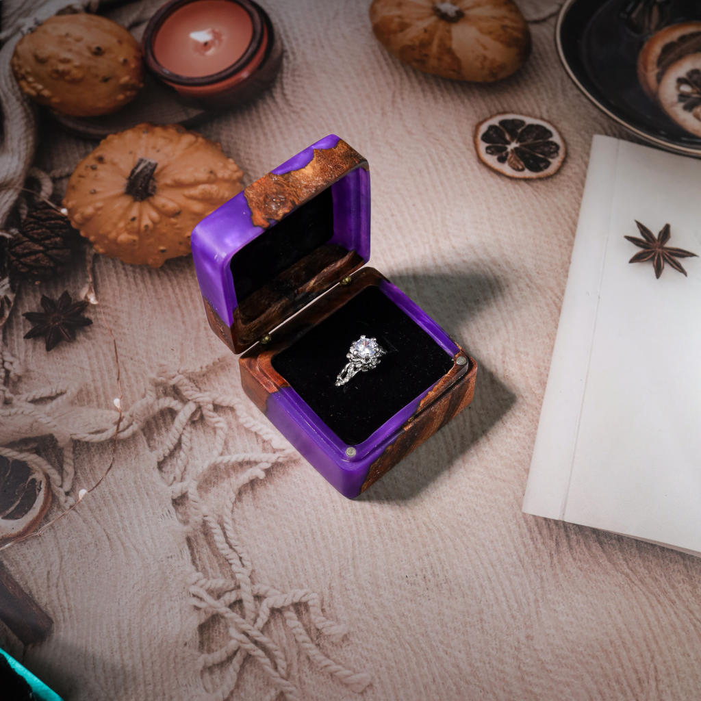 Custom Square Ring Box 5 Custom Square Ring Boxes