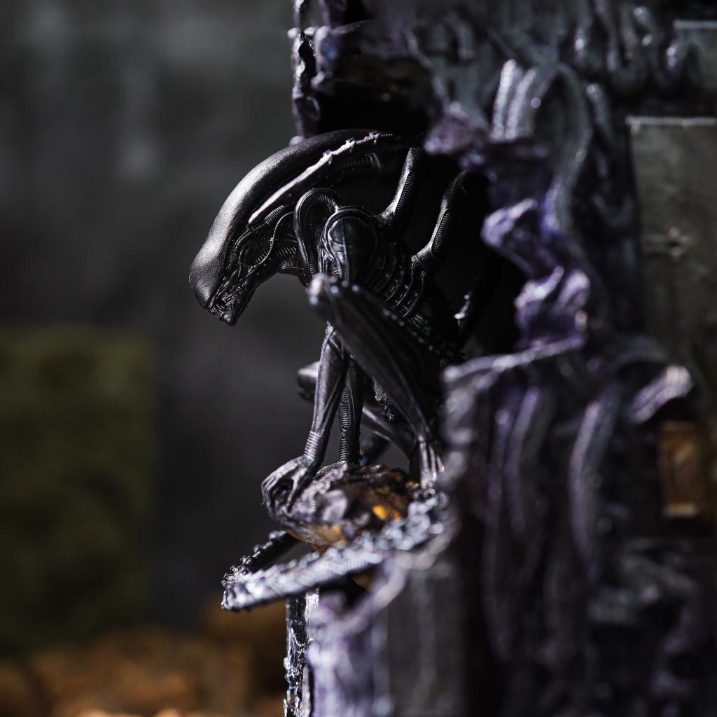 Alien Xenomorph Book Nook 12 Alien Xenomorph Book Nook