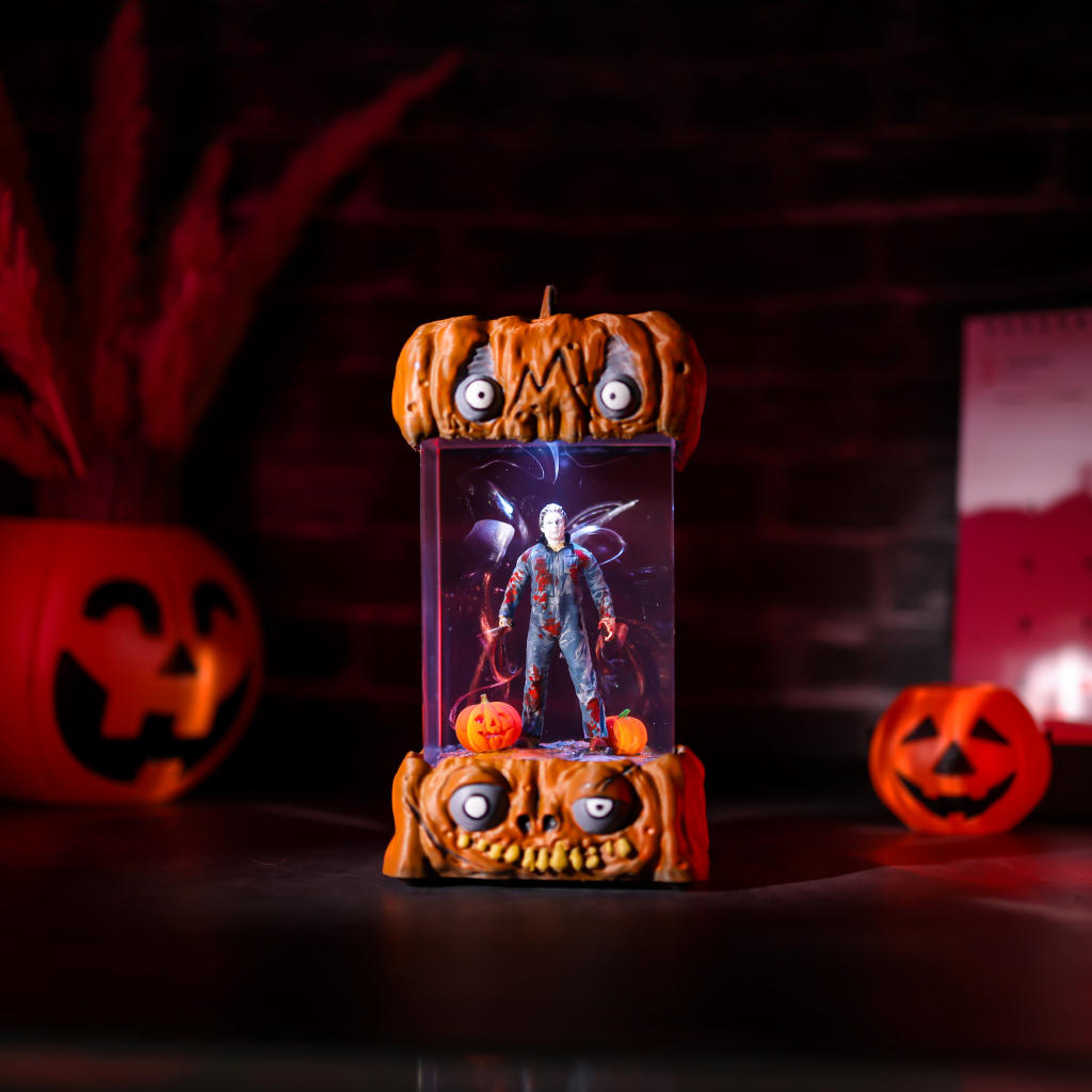 Jason Voorhees Friday the 13th Halloween Pumpkin Lamp 6 Jason Voorhees Pumpkin Lamp