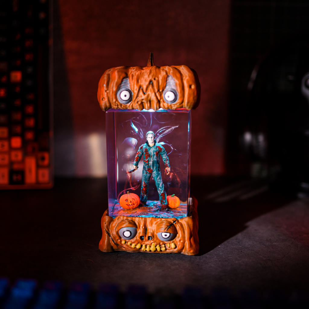 Jason Voorhees Friday the 13th Halloween Pumpkin Lamp 2 Gothic Halloween Desk Lamp