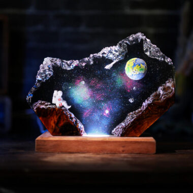 The Earth and Astronaut Epoxy Lamp Ver 2