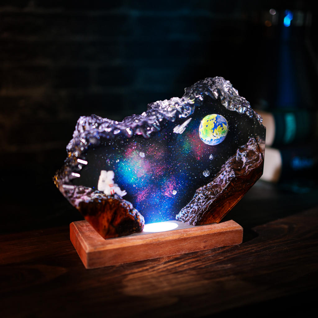 The Earth and Astronaut Epoxy Lamp Ver 2 6 Galaxy Astronaut Table Lamp