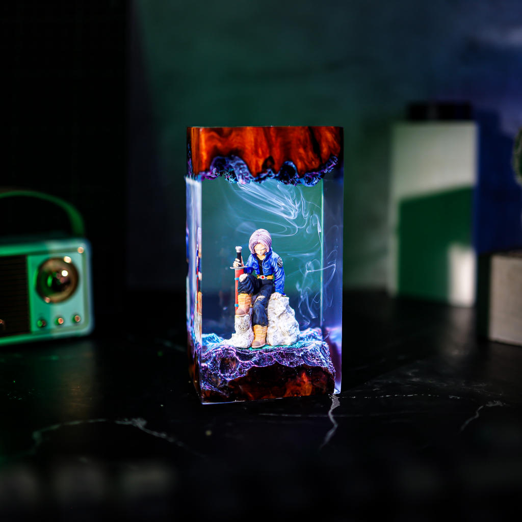 Lavender Warrior Resin Lamp 2 Trunks Super Saiyan Lamp