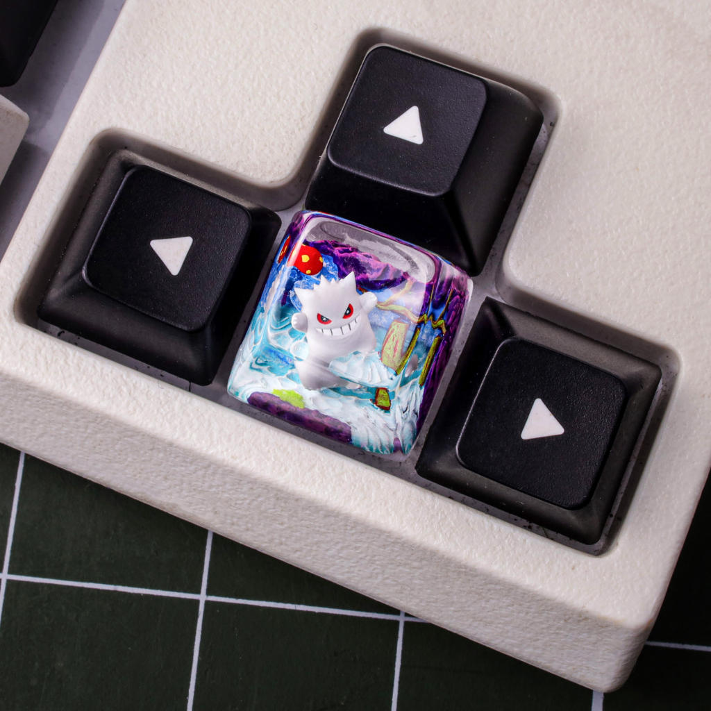 Creepy White Gengar Pokémon Keycap 4 Creepy Pokémon Desk Decor