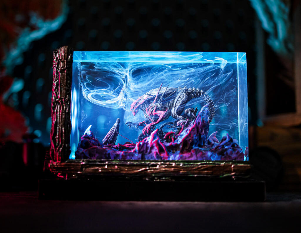 Darth Vader vs Xenomorph Diorama Lamp 1 Darth Vader vs Xenomorph Diorama Lamp