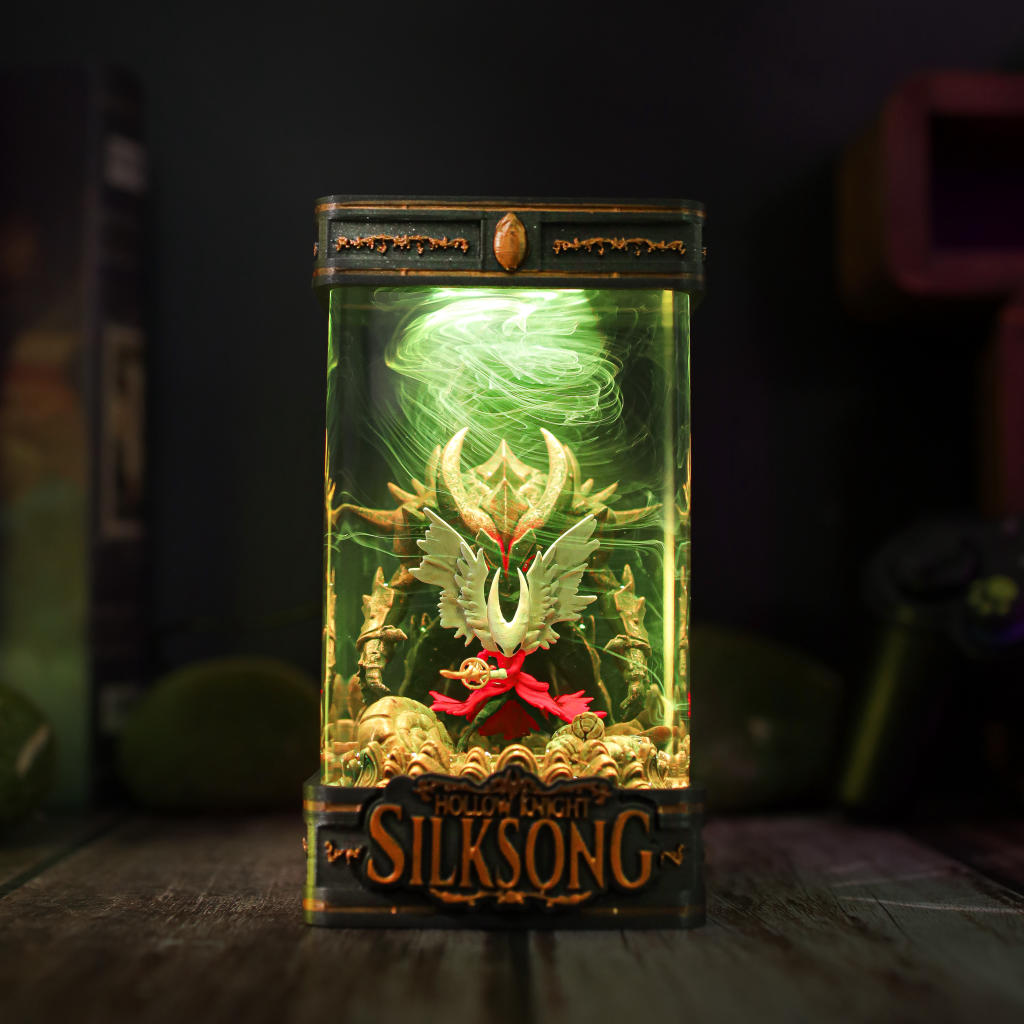 Hornet Battle Hollow Knight Silksong Diorama Lamp 6 silksong collectible night light