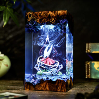Hornet Hollow Knight Lamp