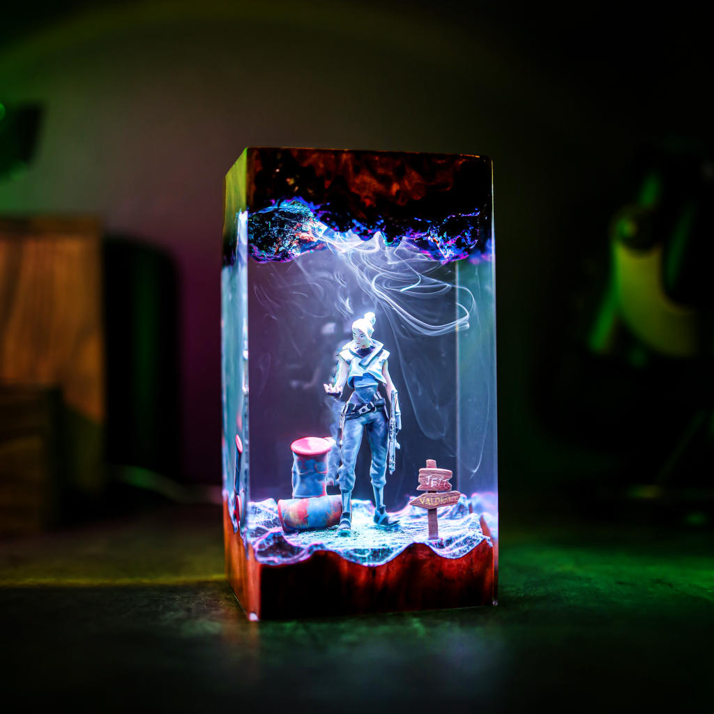 Valorant Jett Night Light 7 Handcrafted Jett Figurine Lamp