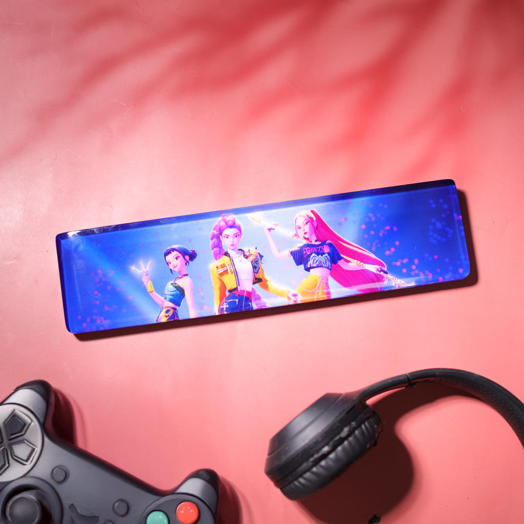HUNTR/X KPop Demon Hunters Wrist Rest 2 HUNTR/X KPop Demon Hunters Wrist Rest