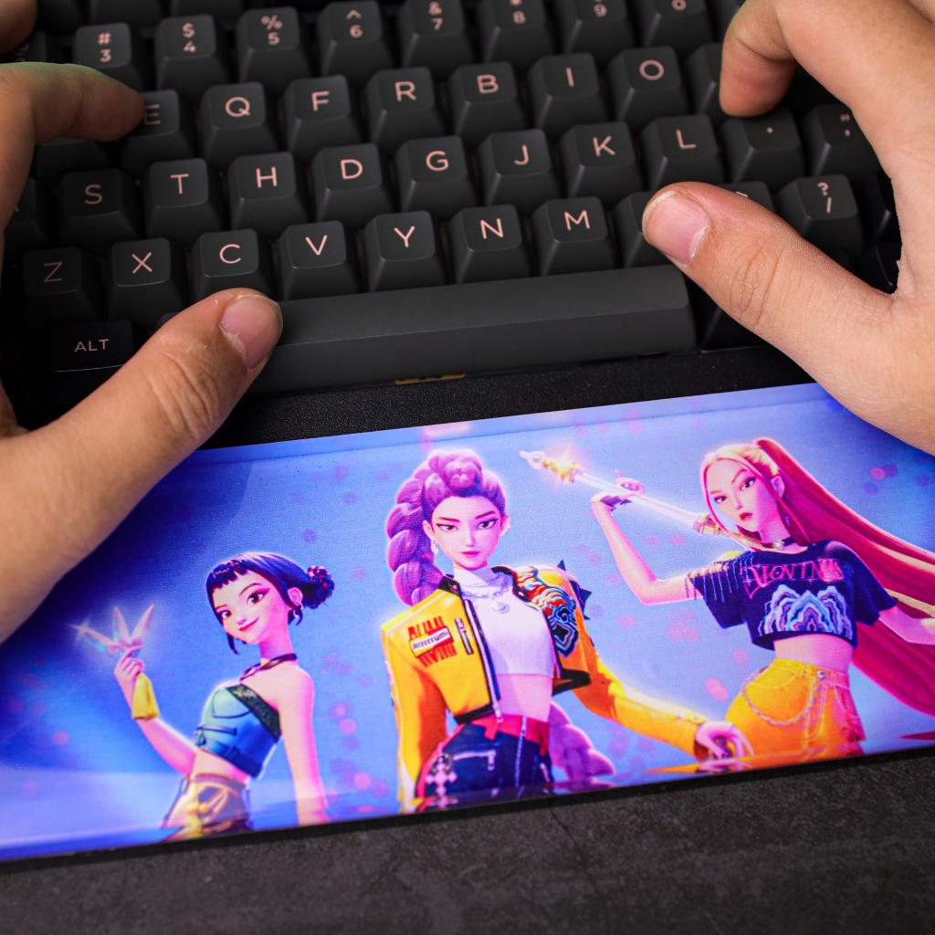 HUNTR/X KPop Demon Hunters Wrist Rest 7 artisan keyboard wrist rest