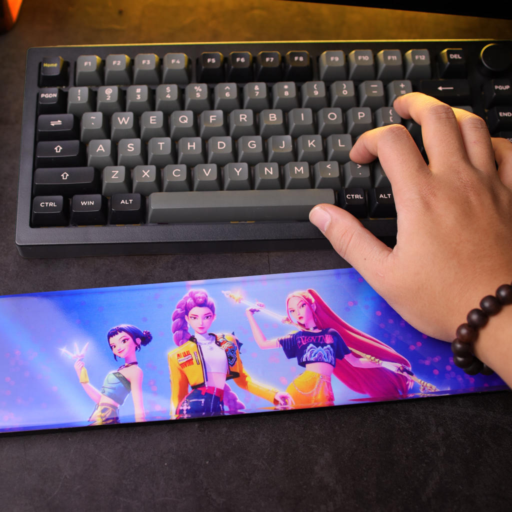 HUNTR/X KPop Demon Hunters Wrist Rest 6 artisan keyboard wrist rest