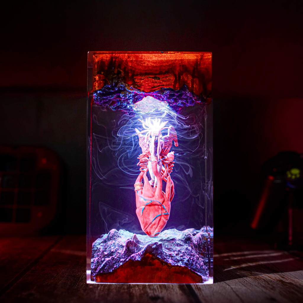 Jenova FF7 Final Fantasy Lamp 2 jenova ff7 lamp