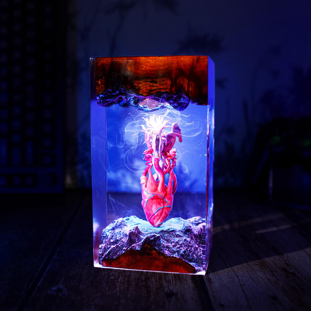 Jenova FF7 Final Fantasy Lamp 5 final fantasy collectible lamp