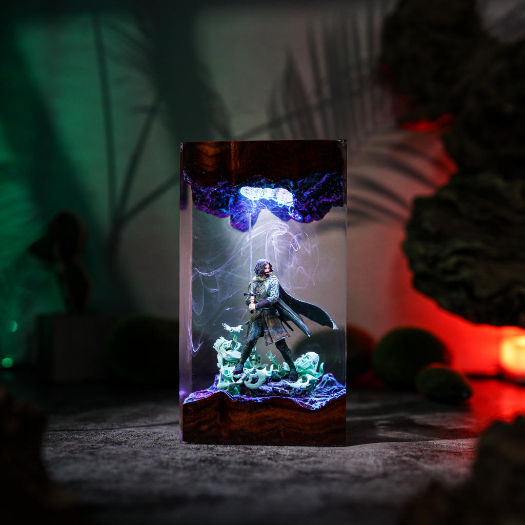King Aragorn Lord of The Rings Lamp 11 Aragorn bedroom night light