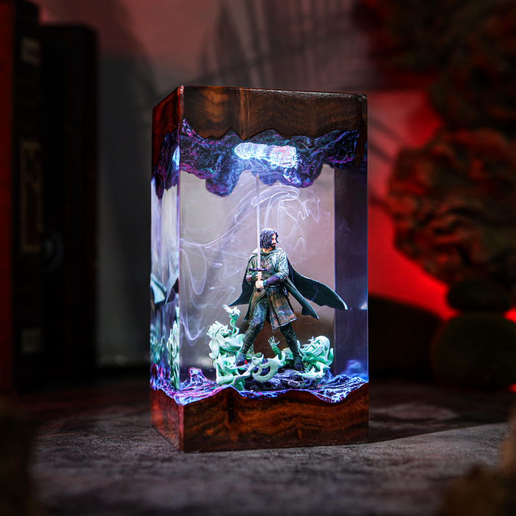King Aragorn Lord of The Rings Lamp 8 Gondor king desk lamp