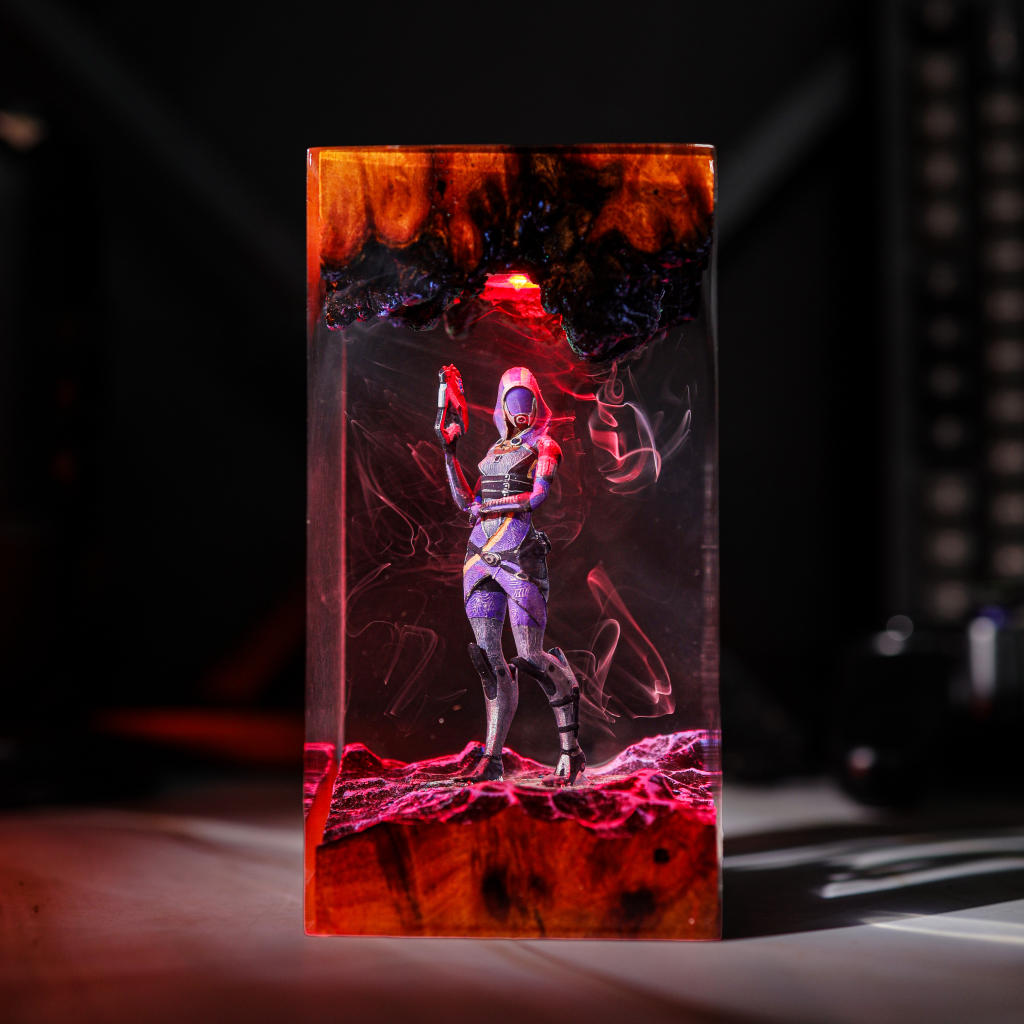 Tali'Zorah Mass Effect Lamp 8 Quarian night light