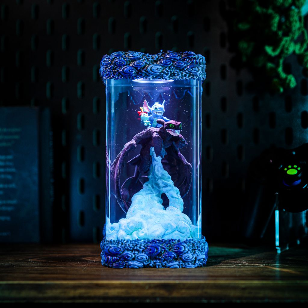 Toothless and Stitch Night Light 4 Toothless and Stitch Resin Table Lamp