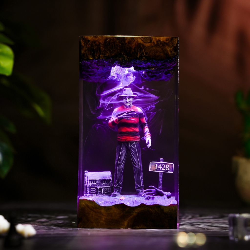 Freddy Krueger A Nightmare on Elm Street Lamp 4 Freddy Krueger Hand-Crafted Epoxy Night Lamp