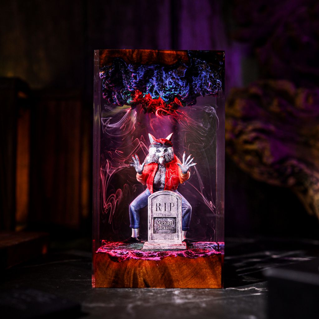 Michael Jackson Thriller Werewolf Lamp 2 Michael Jackson Thriller Werewolf Night Light