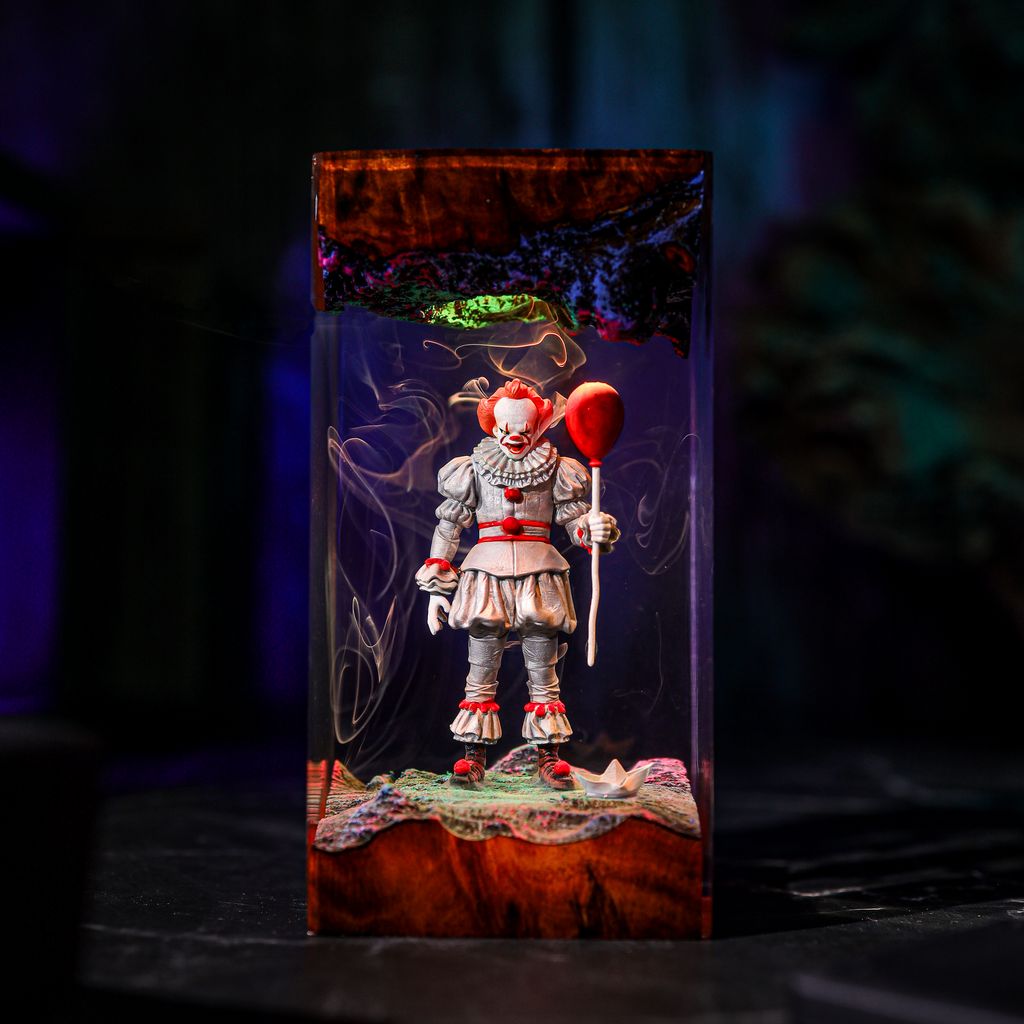 Pennywise IT Halloween Night Light 4 Pennywise Clown LED Resin Lamp